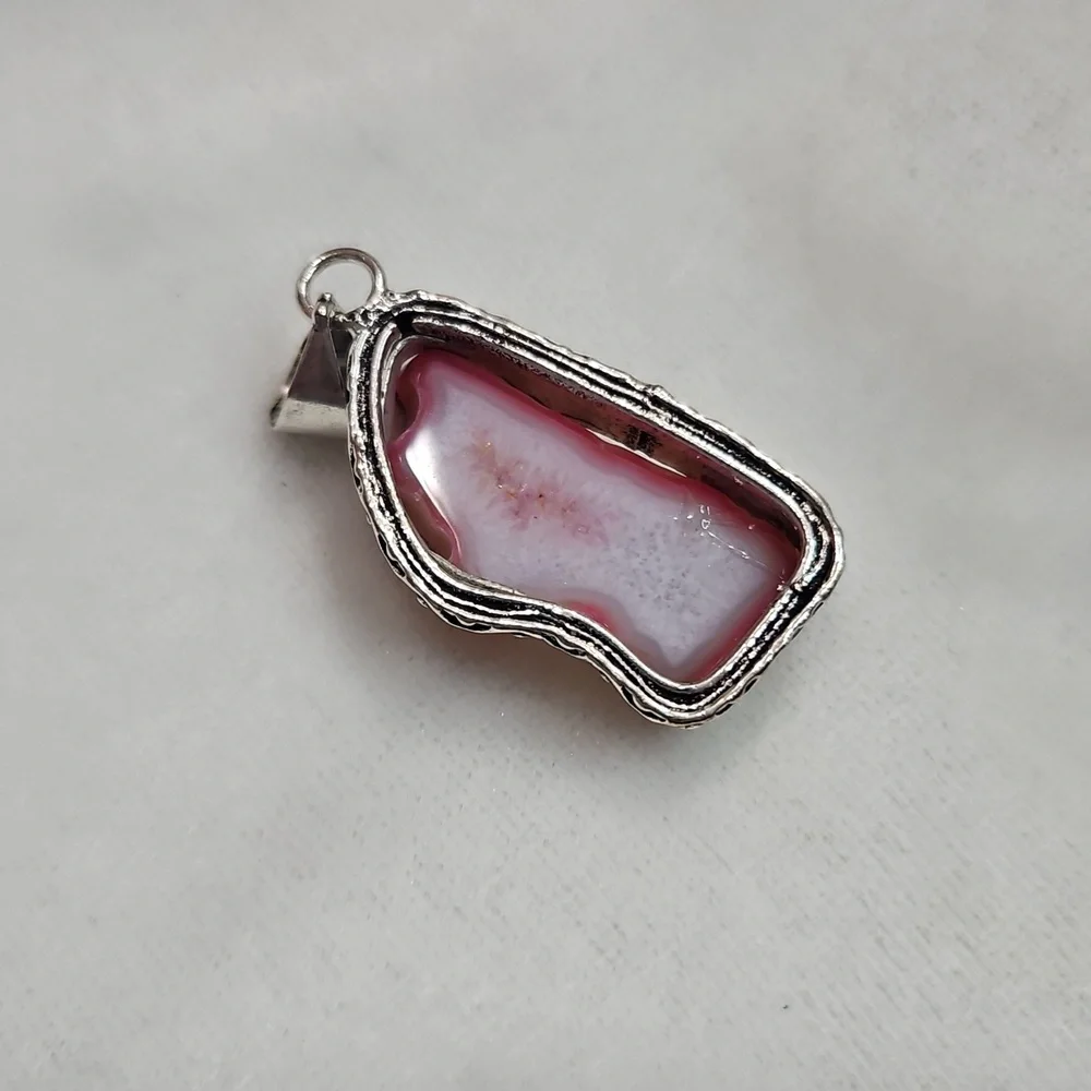 Pink Quartz Crystal Natural Gemstone Necklace Pendant Sterling Silver Plated